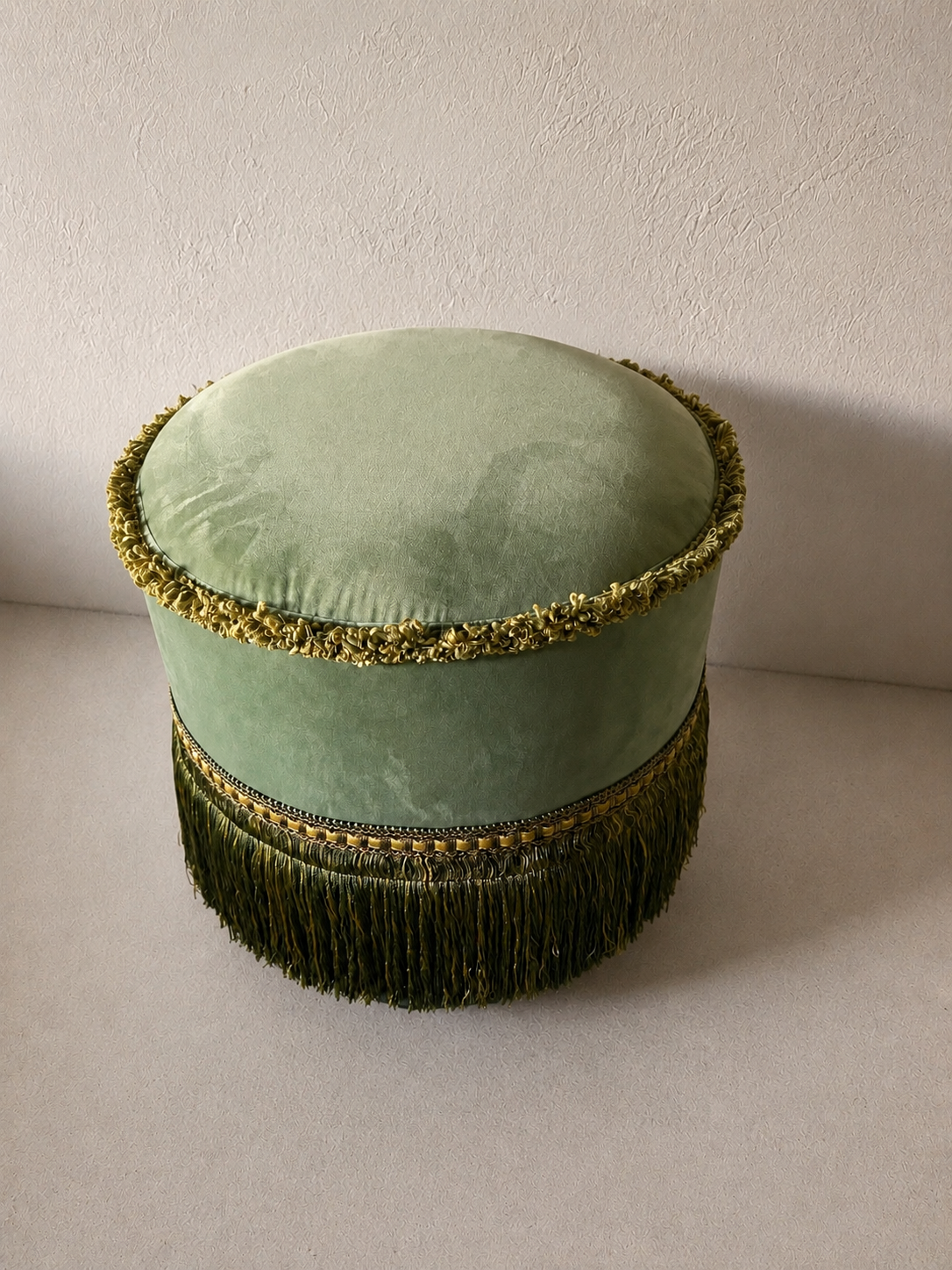 Agra mint round footstool