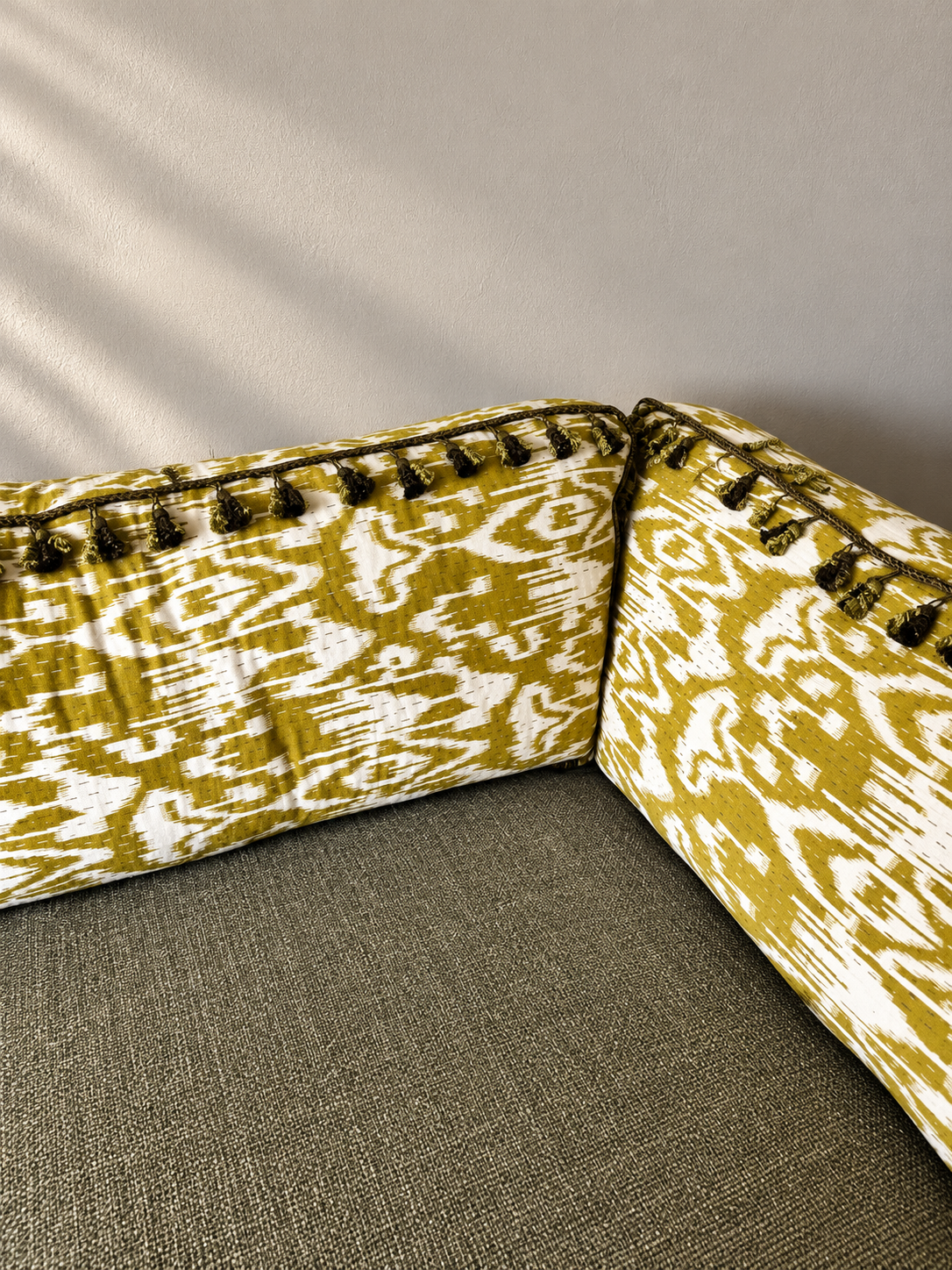Vintage Olive Green Daybed Sofa